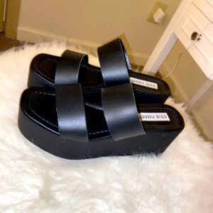 Steve Madden Platform Sandals